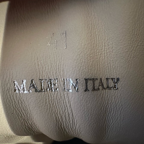 Authentic JIMMY CHOO (INCA HIGH TOP SNEAKERS) - Picture 3 of 6